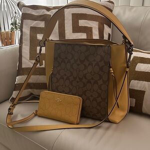 Coach Tan and Brown Signature Shoulder Bag/Crossbody with matching wallet
